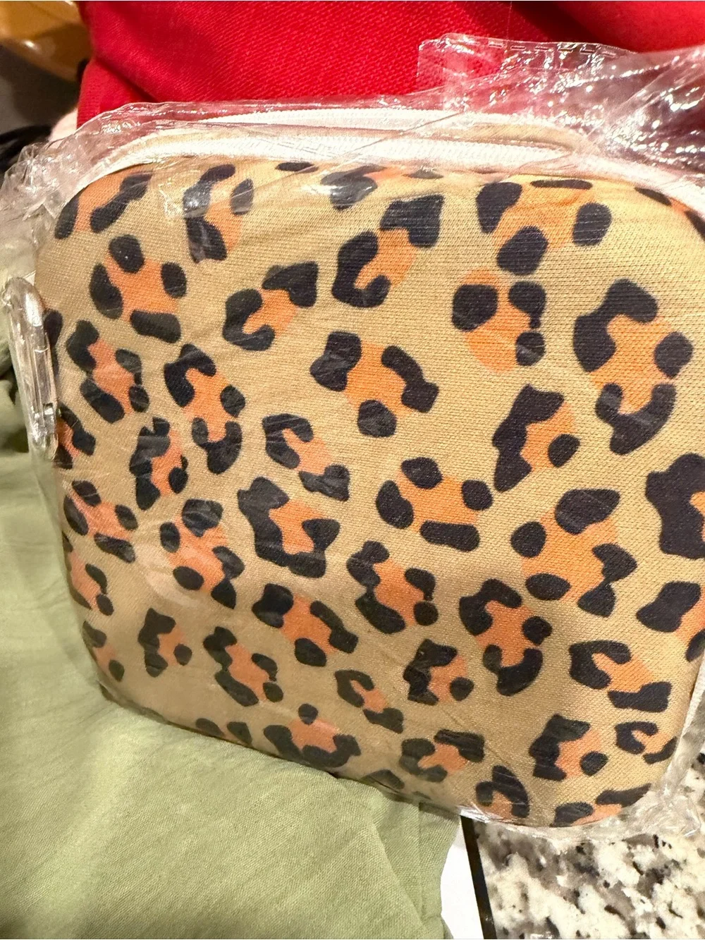 Storage‎ Case -Travel Leopard